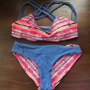 Swimsuit bikini.